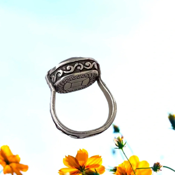 BRIGHTON VENUS RISING SWAROVSKI CRYSTAL Rare Find. Woman’s size 7. - Picture 2 of 5